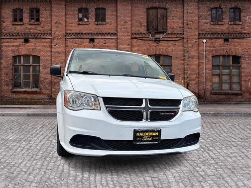 2016 Dodge Grand Caravan AVP/SE