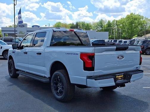 2025 Ford F-150 Lightning XLT