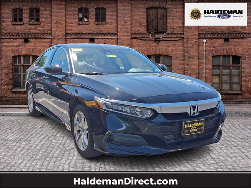 Crystal Black Pearl 2018 Honda Accord LX
