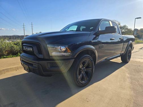 Patriot Blue Pearlcoat 2022 RAM 1500 Classic Warlock Quad Cab 4x2 6'4' Box