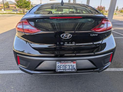 Black Noir Pearl 2018 Hyundai IONIQ Hybrid Limited