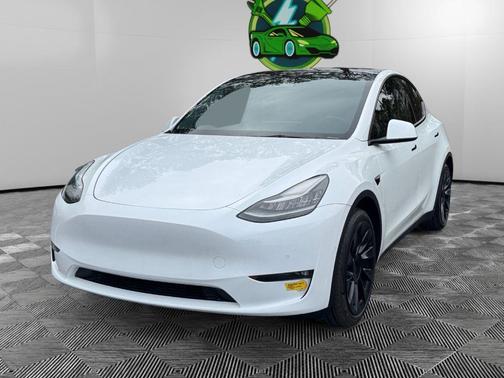 2022 Tesla Model Y Long Range Dual Motor All-Wheel Drive