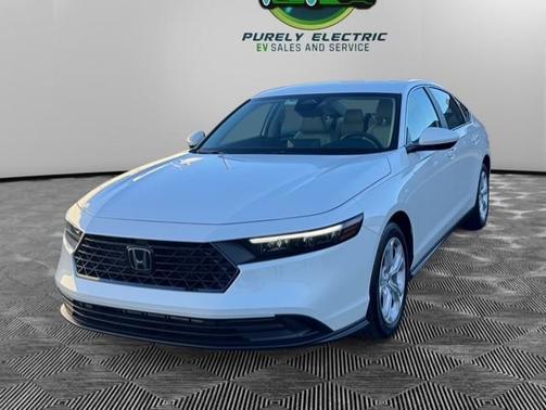 2025 Honda Accord LX 1.5T