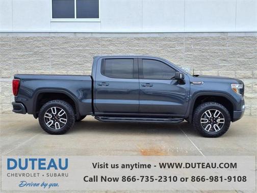 2021 GMC Sierra 1500 AT4