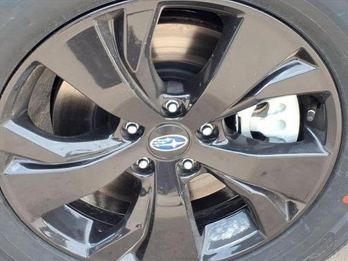 White Pearl 2026 Subaru Ascent Premium 7-Passenger