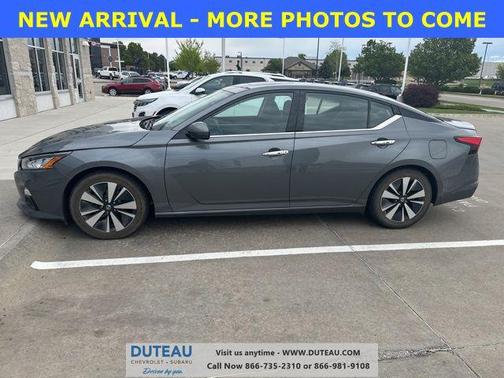 Gun Metallic 2020 Nissan Altima 2.5 SV