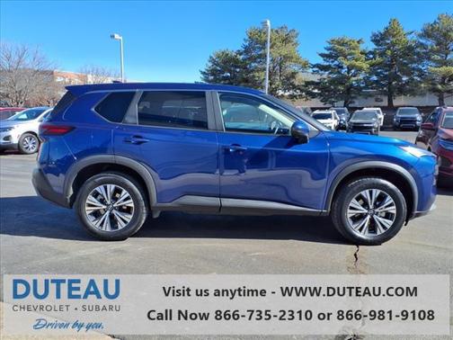 2022 Nissan Rogue SV