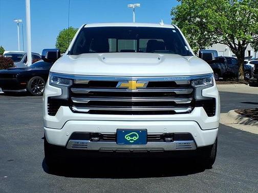 Iridescent Pearl Tricoat 2023 Chevrolet Silverado 1500 High Country