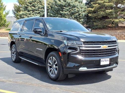 Black 2022 Chevrolet Suburban LT