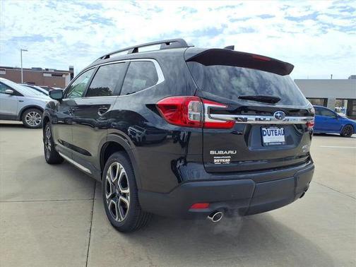 Black / Silver 2026 Subaru Ascent Limited 7-Passenger