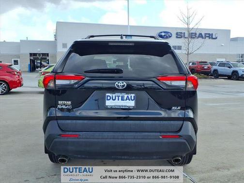 2022 Toyota RAV4 XLE