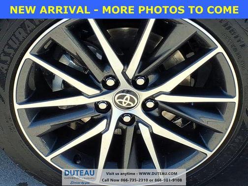 2021 Toyota Camry Hybrid XLE