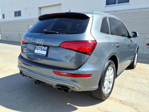 Monsoon Gray Metallic 2015 Audi SQ5 3.0T Premium Plus