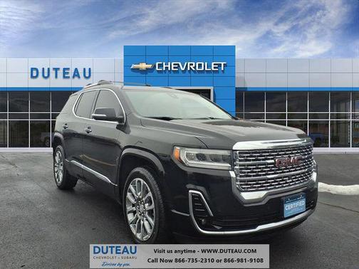 2023 GMC Acadia Denali