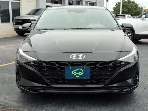 Onyx Black 2023 Hyundai ELANTRA SEL