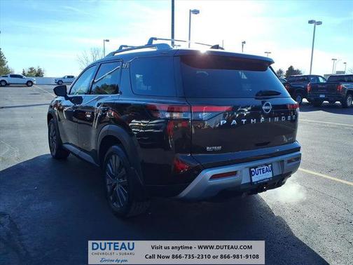 2022 Nissan Pathfinder SL 4WD