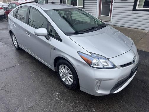 2014 Toyota Prius Plug-in Advanced