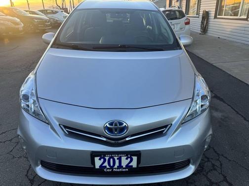 2012 Toyota Prius v Five