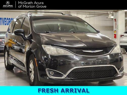 2019 Chrysler Pacifica Touring-L