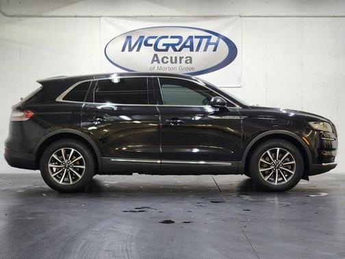 2022 Lincoln Nautilus Standard