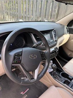 2016 Hyundai TUCSON Sport