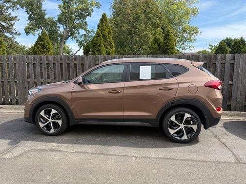 2016 Hyundai TUCSON Sport