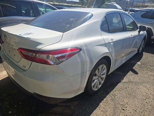 White / Beige 2018 Toyota Camry LE