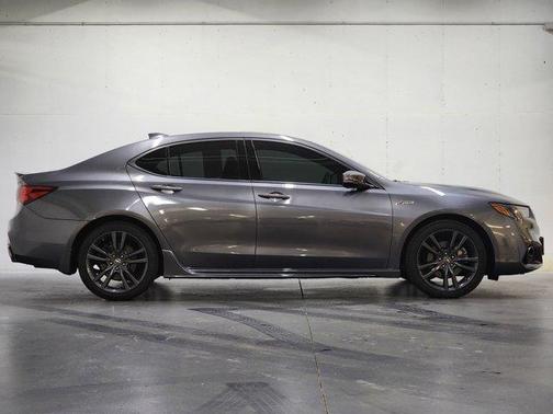 2019 Acura TLX V6 Technology & A-Spec