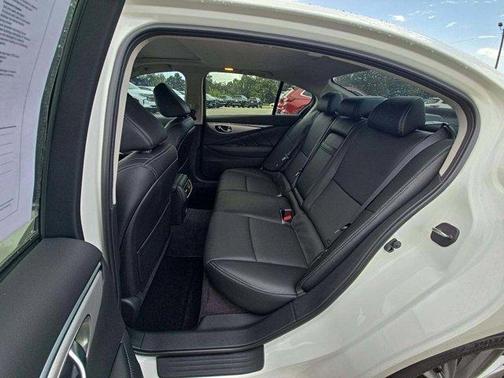 2024 INFINITI Q50 LUXE