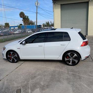 2017 Volkswagen Golf GTI Autobahn 4-Door