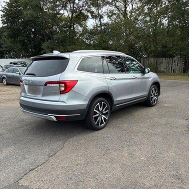 2021 Honda Pilot Touring 8-Passenger