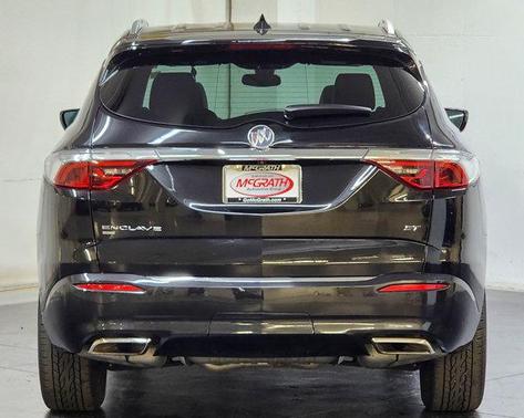 2022 Buick Enclave Essence