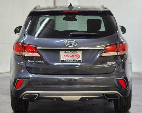 2017 Hyundai SANTA FE SE