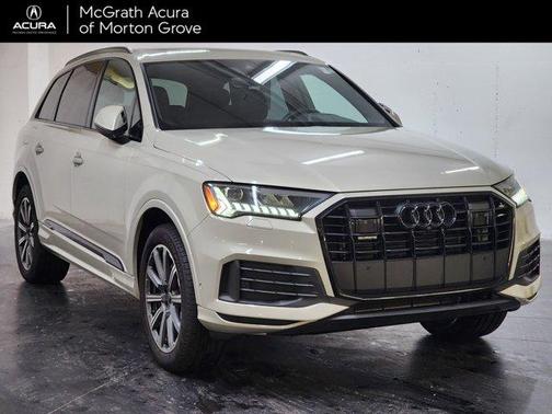 2023 Audi Q7 45 Premium Plus