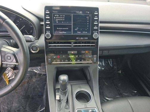 2022 Toyota Avalon XLE