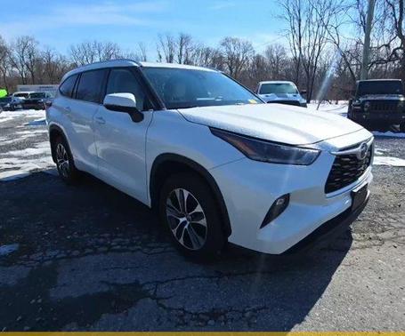2021 Toyota Highlander XLE