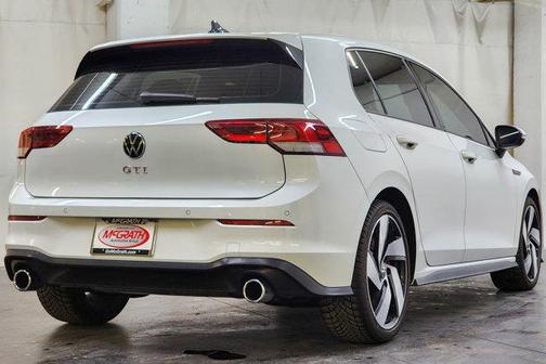 2022 Volkswagen Golf GTI 2.0T S