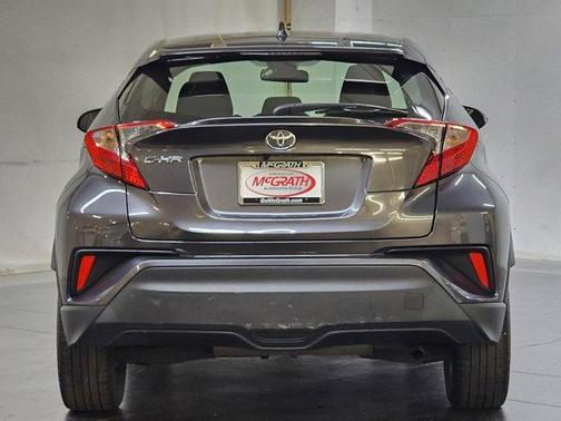 2021 Toyota C-HR LE