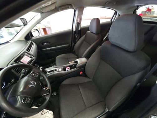 Modern Steel Metallic 2021 Honda HR-V LX