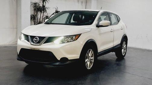 2017 Nissan Rogue Sport S