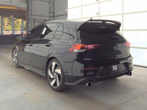 2023 Volkswagen Golf GTI 2.0T S