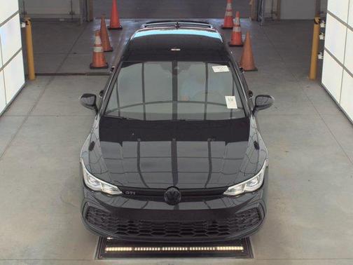 2023 Volkswagen Golf GTI 2.0T S