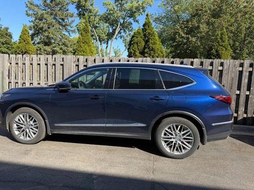 2023 Acura MDX Advance