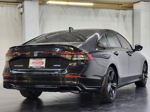 2023 Honda Accord Hybrid Sport-L