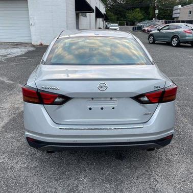 2021 Nissan Altima 2.5 SR