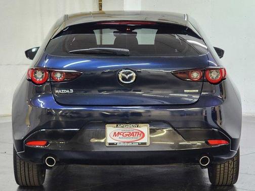 2022 Mazda Mazda3 FWD w/Preferred Package