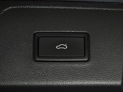 2021 Volkswagen Atlas 3.6 V6 SE w/ Technology