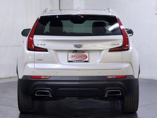2022 Cadillac XT4 Luxury