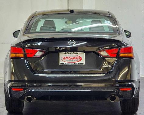 2022 Nissan Altima 2.5 SL
