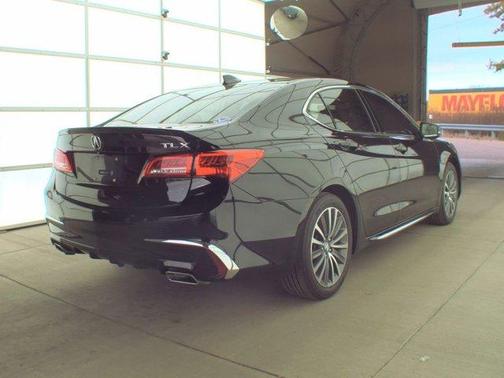 2018 Acura TLX V6 Advance